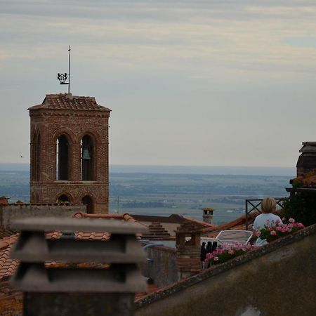Apartament La Divina Dimora Il Castello Degli Spiriti Magni Montepescali Pokój zdjęcie