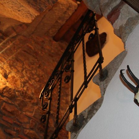 Apartament La Divina Dimora Il Castello Degli Spiriti Magni Montepescali Pokój zdjęcie