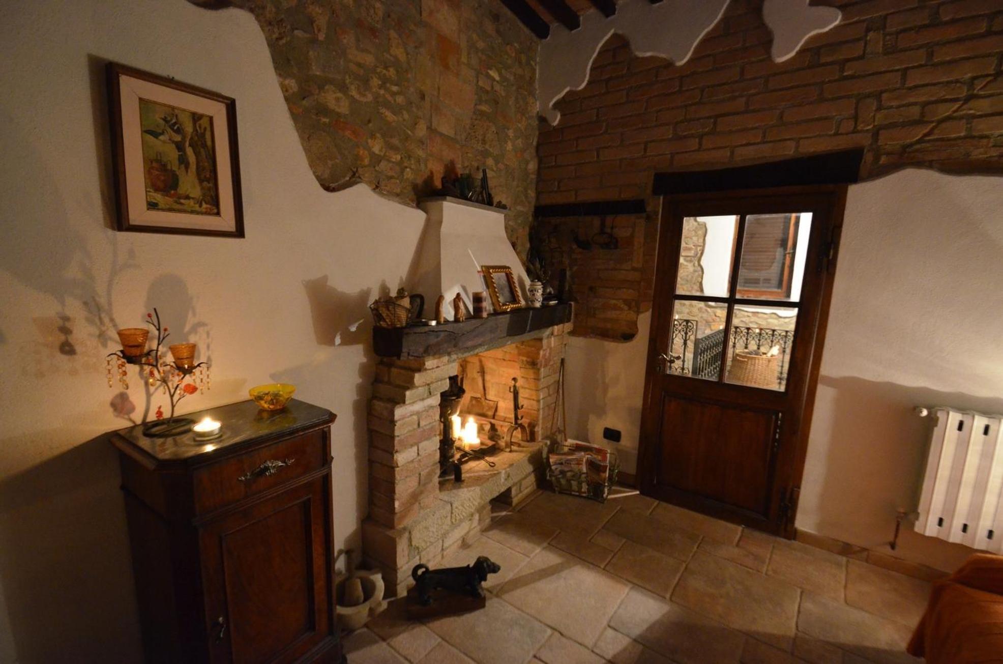 Apartament La Divina Dimora Il Castello Degli Spiriti Magni Montepescali Pokój zdjęcie