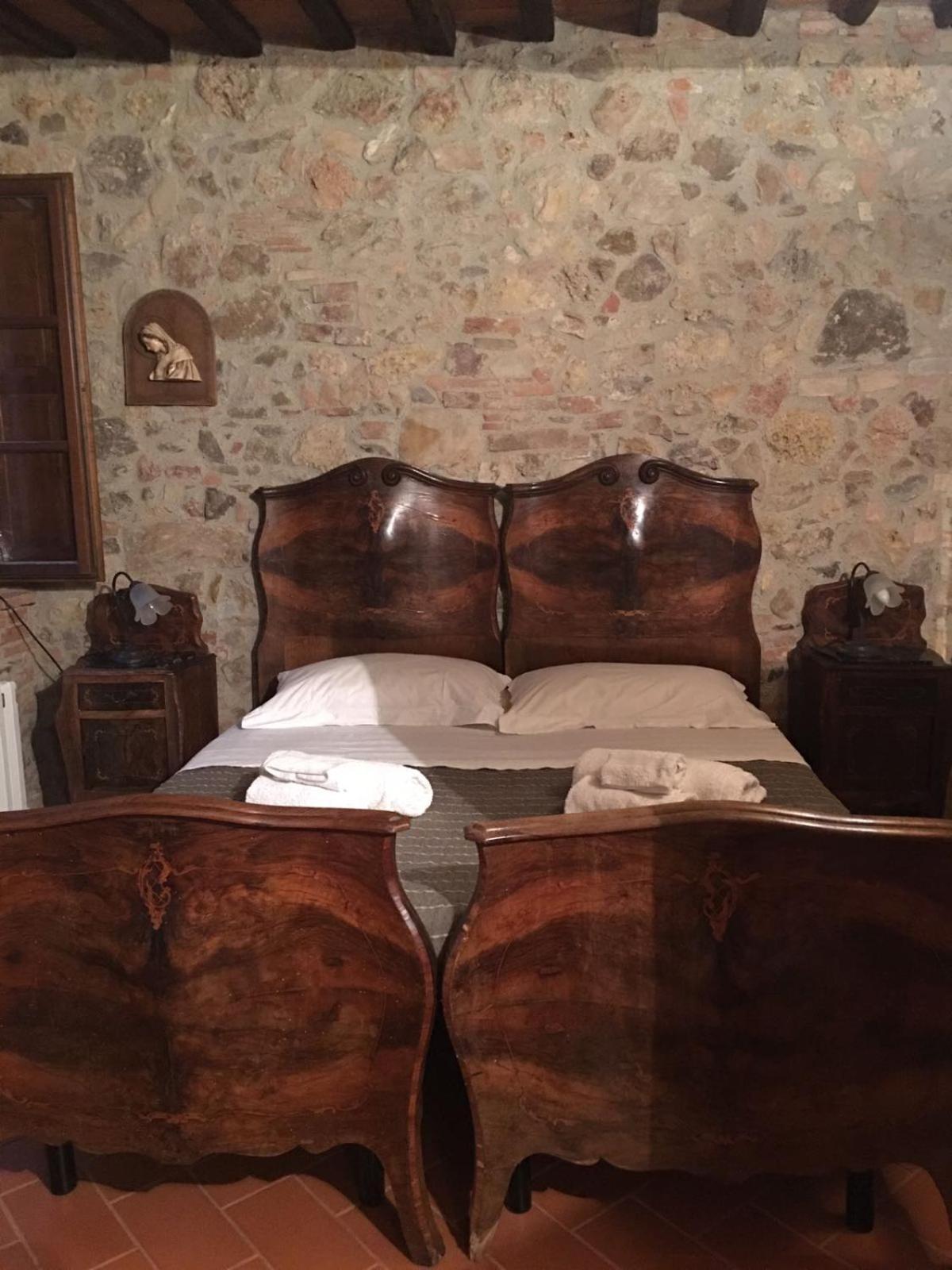 Apartament La Divina Dimora Il Castello Degli Spiriti Magni Montepescali Zewnętrze zdjęcie