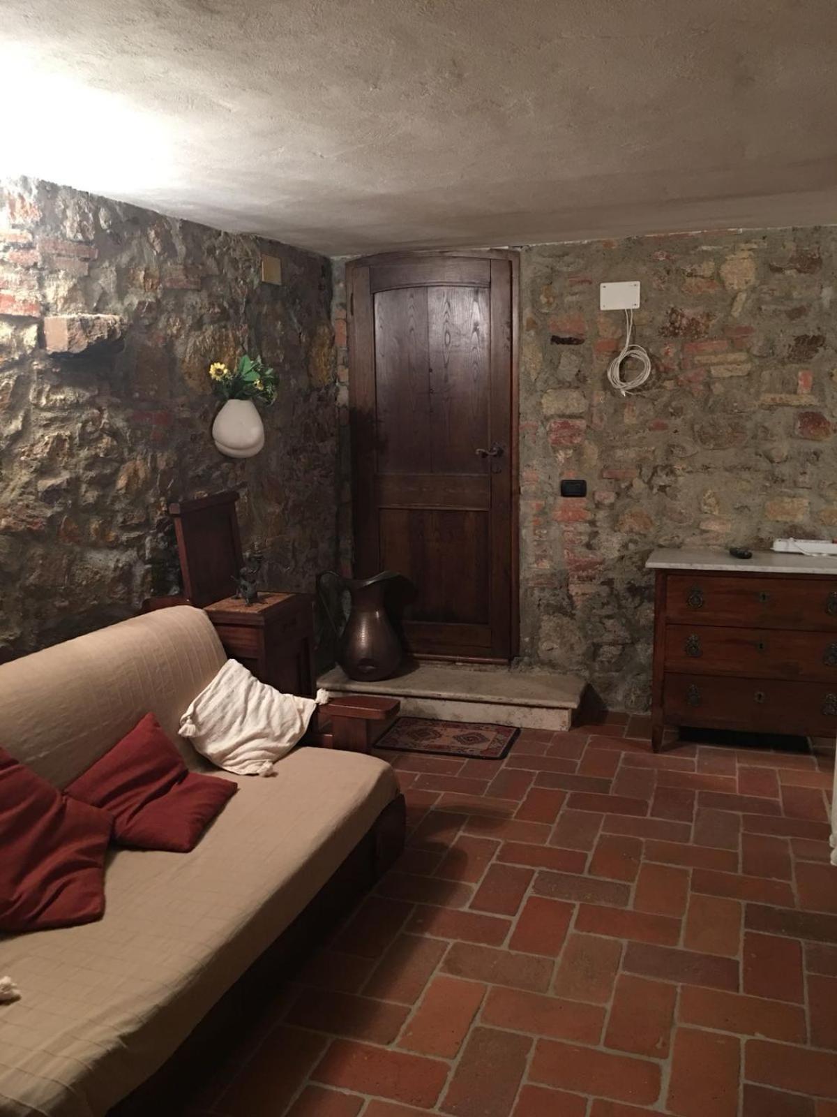 Apartament La Divina Dimora Il Castello Degli Spiriti Magni Montepescali Zewnętrze zdjęcie